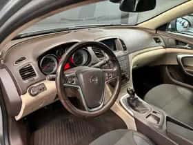 Opel Insignia Sports Tourer (2013) thumbnail 11