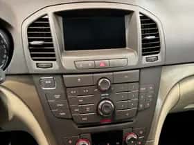 Opel Insignia Sports Tourer (2013) thumbnail 13