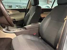 Opel Insignia Sports Tourer (2013) thumbnail 14