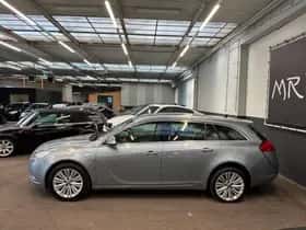 Opel Insignia Sports Tourer (2013) thumbnail 6