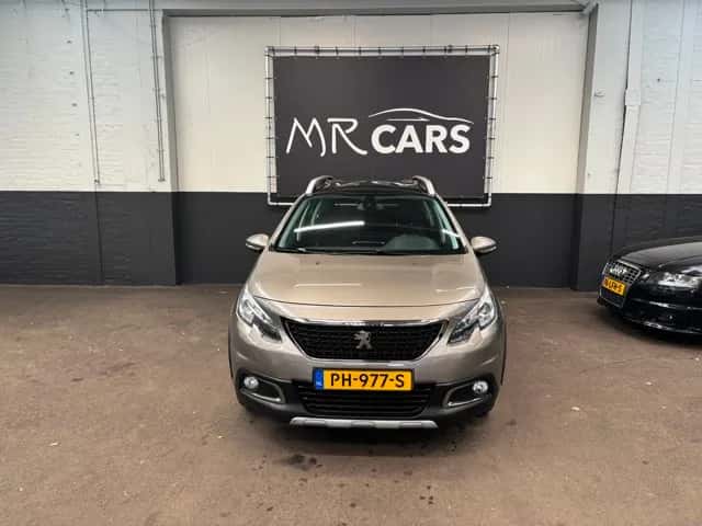 Peugeot 2008 (2017) — foto 1