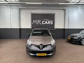 Renault Clio (2014) thumbnail 2