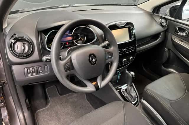 Renault Clio (2014) thumbnail 12