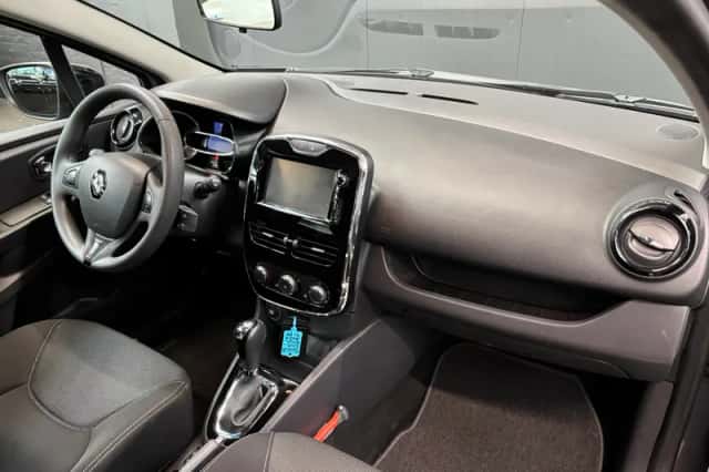 Renault Clio (2014) thumbnail 14