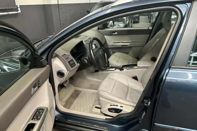 Volvo V50 (2008) thumbnail 12