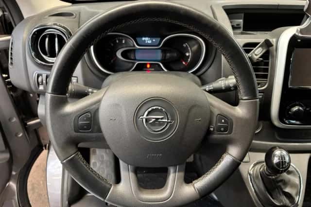 Opel Vivaro (2019) thumbnail 14