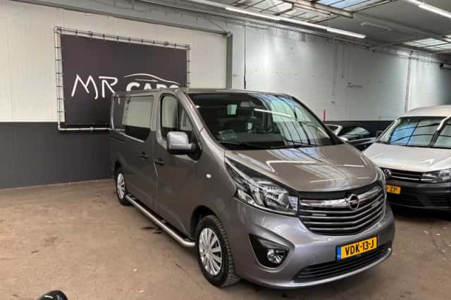 Opel Vivaro (2019) thumbnail 3