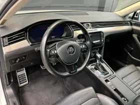 Volkswagen Passat (2018) thumbnail 12
