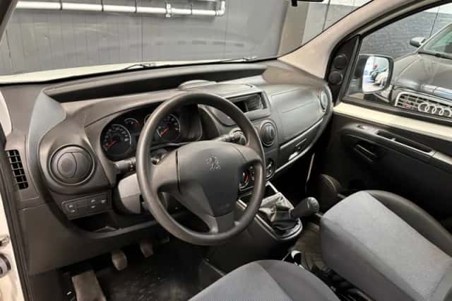 Peugeot Bipper (2013) thumbnail 13
