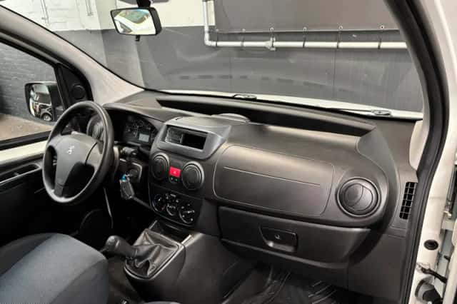 Peugeot Bipper (2013) thumbnail 14