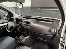 Peugeot Bipper (2013) thumbnail 14