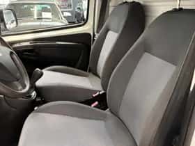 Peugeot Bipper (2013) thumbnail 16