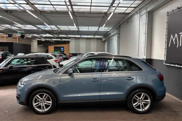 Audi Q3 (2012) thumbnail 6