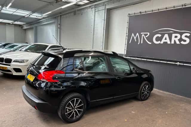 Peugeot 2008 (2014) thumbnail 11