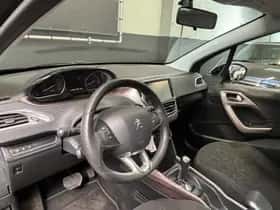 Peugeot 2008 (2014) thumbnail 12