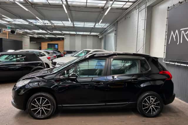 Peugeot 2008 (2014) thumbnail 6