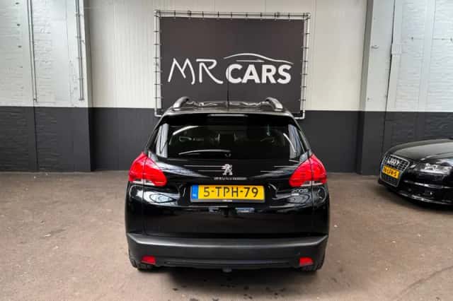 Peugeot 2008 (2014) thumbnail 9