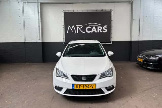 SEAT Ibiza (2016) thumbnail 1