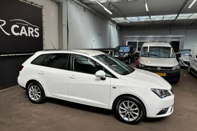 SEAT Ibiza (2016) thumbnail 6