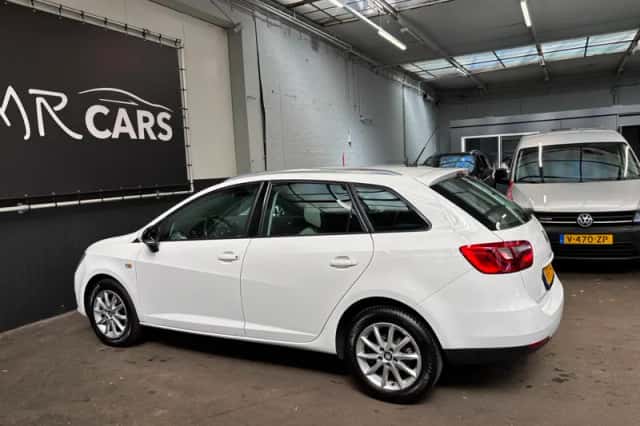 SEAT Ibiza (2016) thumbnail 7