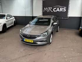 Opel Astra Sports Tourer (2016) thumbnail 3