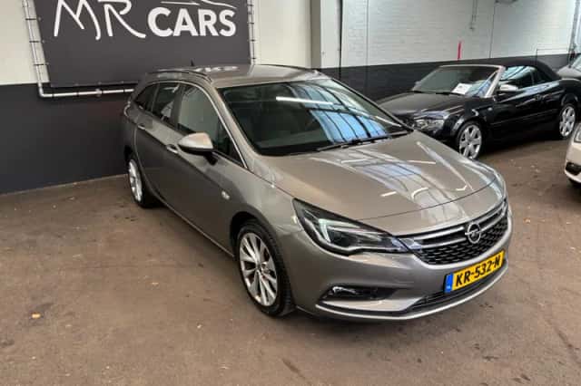 Opel Astra Sports Tourer (2016) thumbnail 5