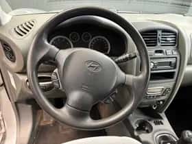 Hyundai Santa Fe (2006) thumbnail 13
