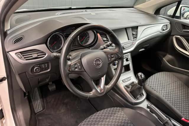 Opel Astra Sports Tourer (2020) thumbnail 16