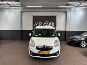 Opel Combo (2018) thumbnail 1