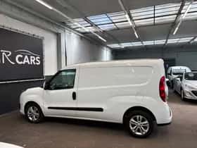 Opel Combo (2018) thumbnail 12