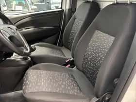 Opel Combo (2018) thumbnail 13