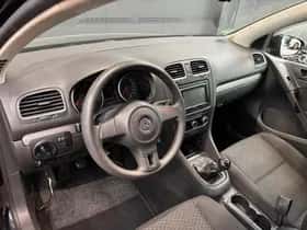 Volkswagen Golf (2009) thumbnail 15