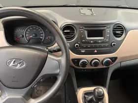 Hyundai i10 (2015) thumbnail 13
