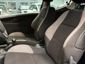 Peugeot 207 (2008) thumbnail 17