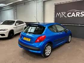 Peugeot 207 (2008) thumbnail 10