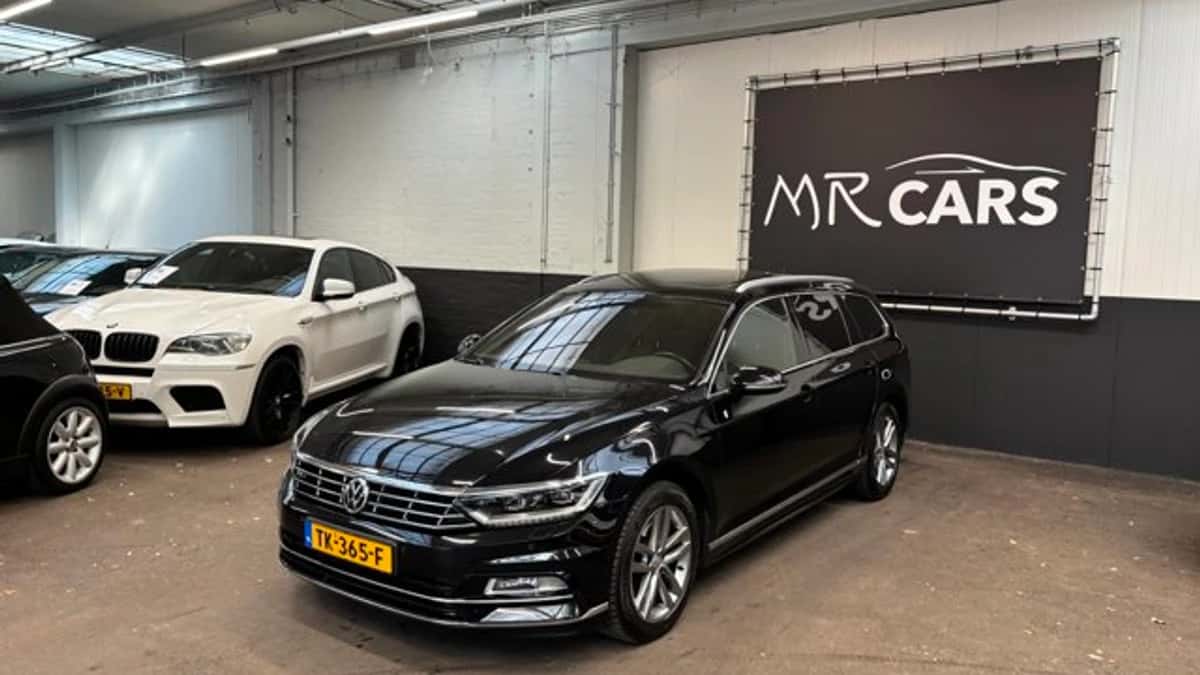 Volkswagen Passat (2018) — foto 1
