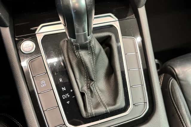 Volkswagen Passat (2018) thumbnail 16