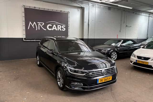 Volkswagen Passat (2018) thumbnail 5