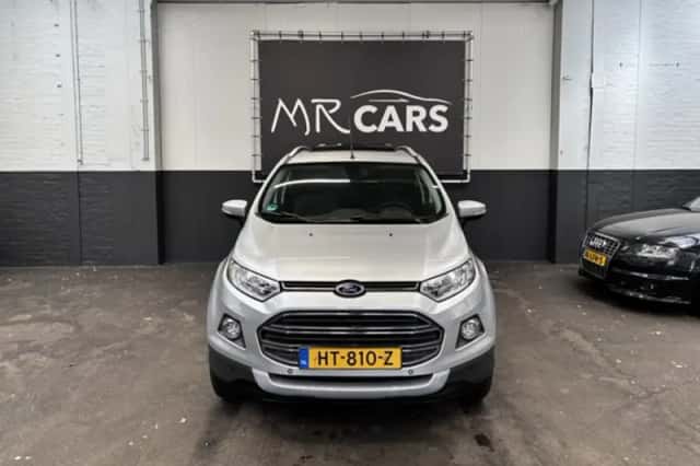 Ford EcoSport (2016) thumbnail 1