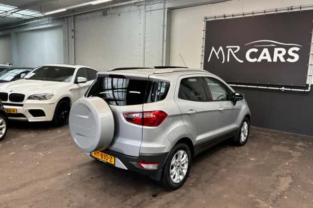Ford EcoSport (2016) thumbnail 12