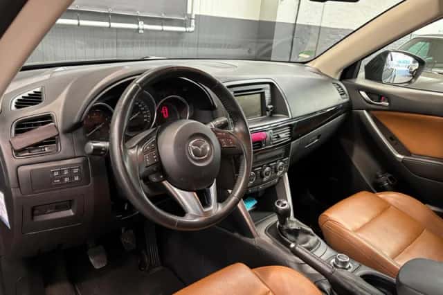 Mazda CX-5 (2015) thumbnail 12