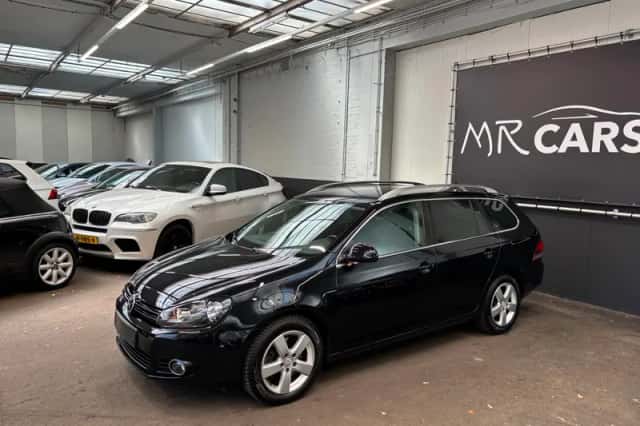 Volkswagen Golf (2011) thumbnail 5