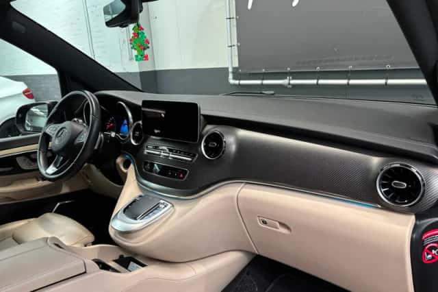 Mercedes-Benz V-Klasse (2023) thumbnail 12