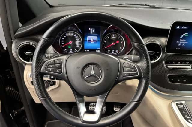Mercedes-Benz V-Klasse (2023) thumbnail 13