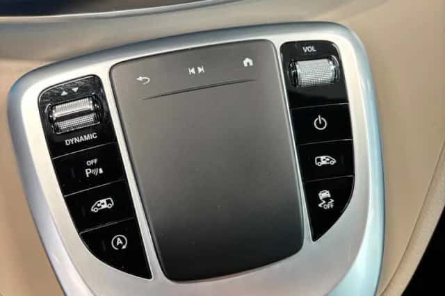 Mercedes-Benz V-Klasse (2023) thumbnail 20