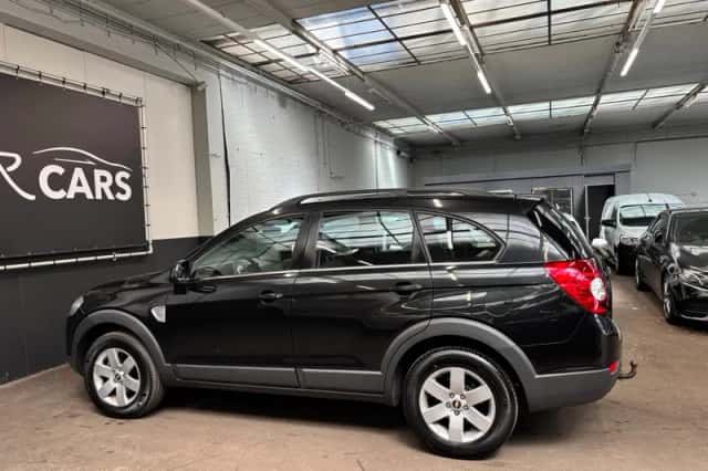 Chevrolet Captiva (2009) thumbnail 10