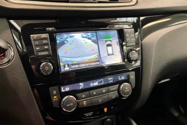 Nissan Qashqai (2016) thumbnail 21