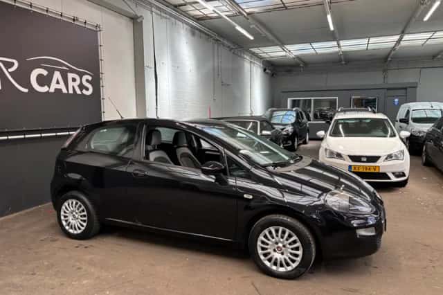 Fiat Punto (2012) thumbnail 4