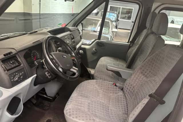 Ford Transit (2011) thumbnail 12