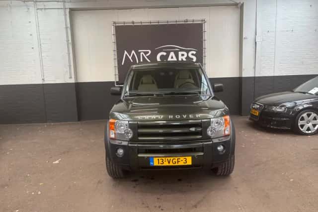 Land Rover Discovery (2007) thumbnail 2